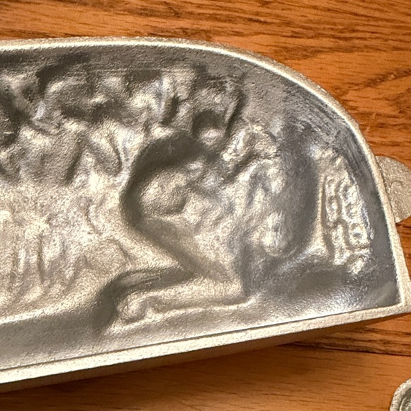 Cast Aluminum Lamb Cake Mold by Kitchen Supply USA NEW - Picture 15 of 16